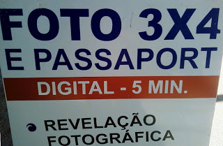 É fácil falar de mim, difícil é fazer o que eu faço.